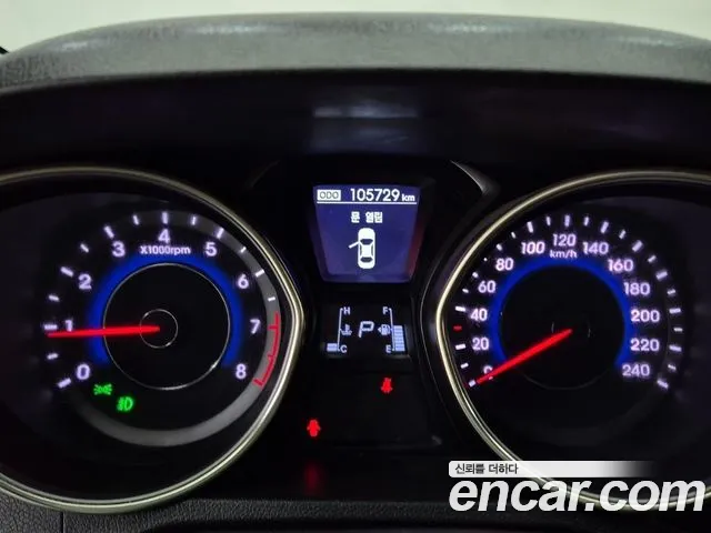 Hyundai Avante 2012 thumb 10