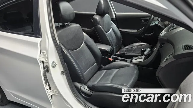 Hyundai Avante 2012 thumb 12