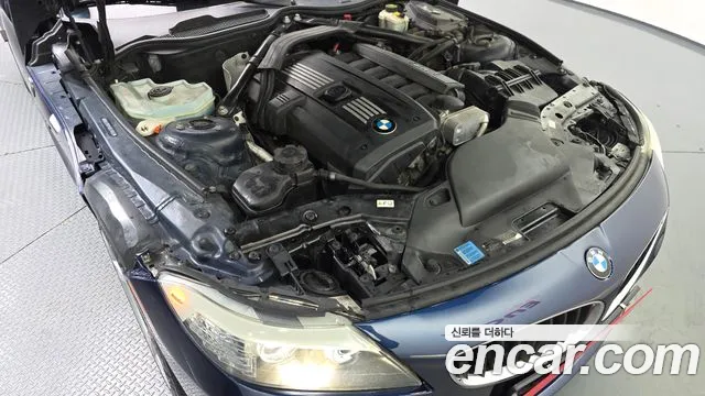BMW Z4 2011 thumb 10