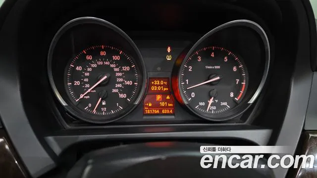 BMW Z4 2011 thumb 7