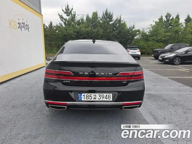 Genesis G90 2019 thumb 3