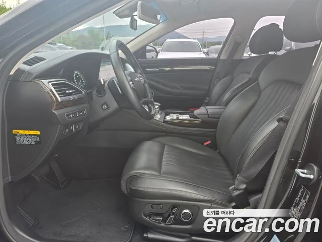 Genesis G90 2019 thumb 5