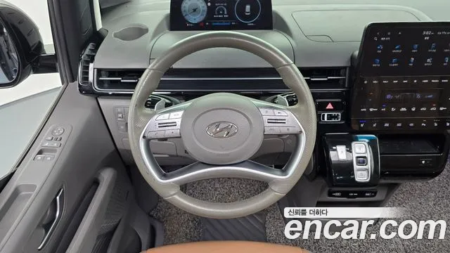 Hyundai Staria 2022 thumb 12