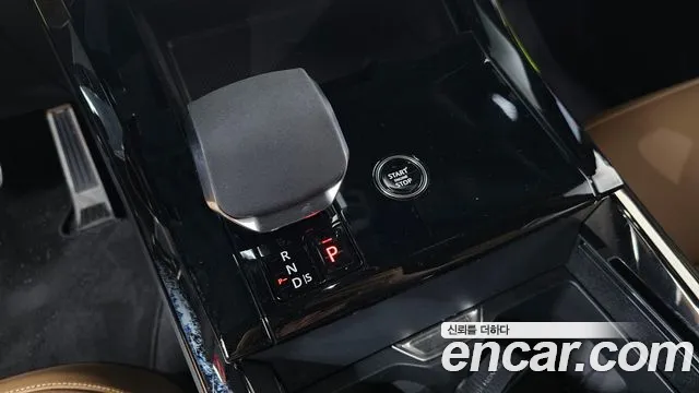 Land Rover Range Rover Sport 2025 thumb 4