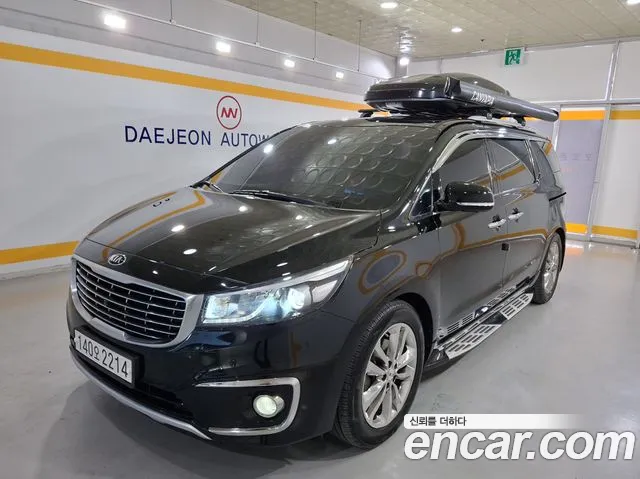 Kia Carnival 2016 thumb 2