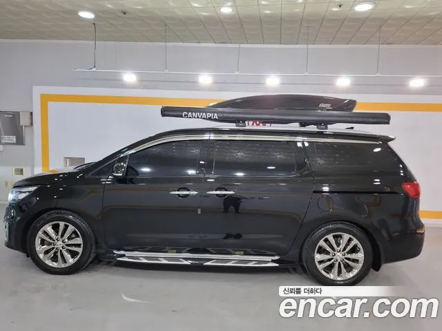 Kia Carnival 2016 thumb 5