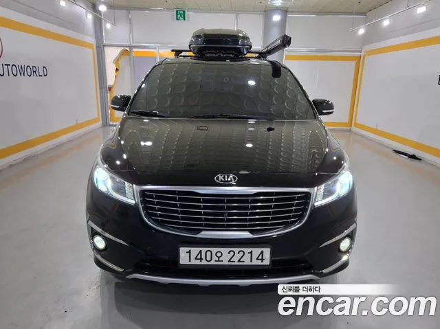 Kia Carnival 2016 thumb 6