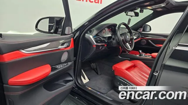 BMW X6M 2019 thumb 11