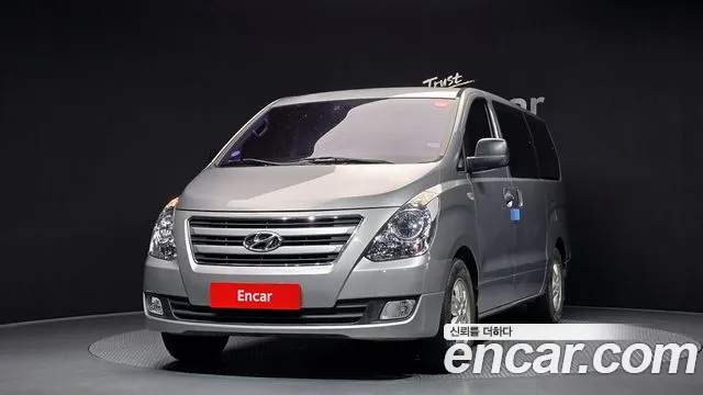 Hyundai Staria 2018 thumb 6