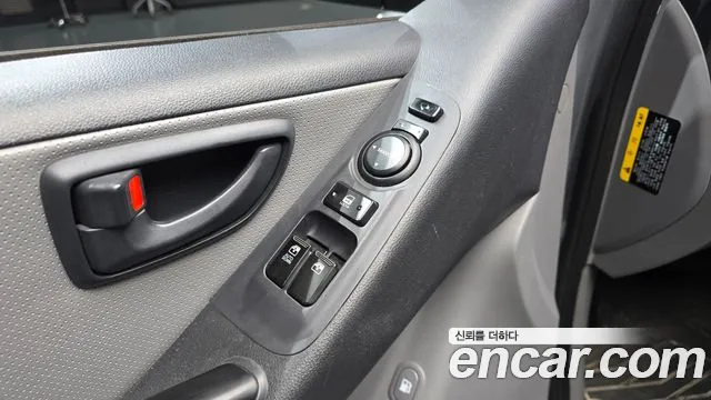 Hyundai Staria 2018 thumb 9