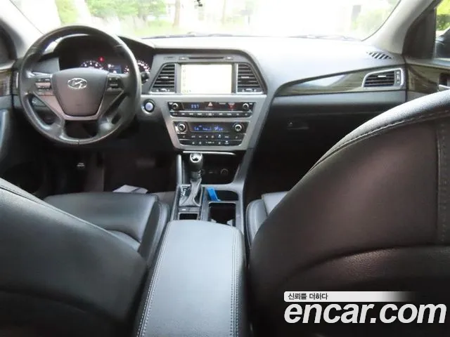Hyundai Sonata 2016 thumb 10