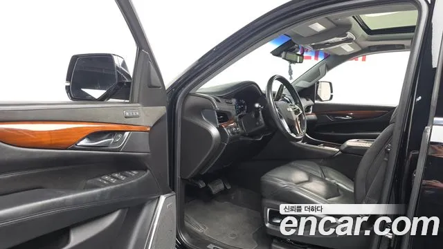 Cadillac Escalade 2018 thumb 11