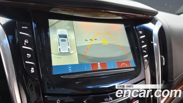 Cadillac Escalade 2018 thumb 2