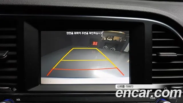 Hyundai Avante 2015 thumb 6
