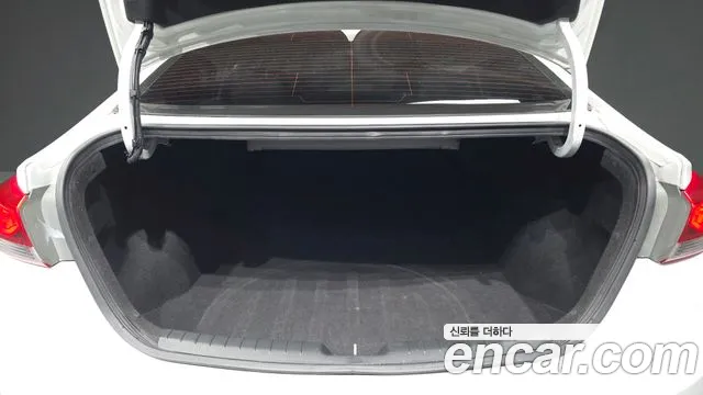 Hyundai Avante 2015 thumb 7