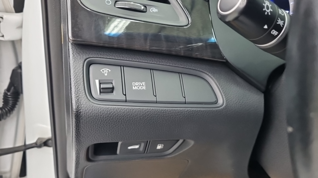 Hyundai Grandeur 2015 thumb 10