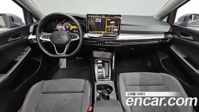 Volkswagen Golf 2026 thumb 7