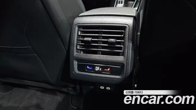 Volkswagen Golf 2026 thumb 5