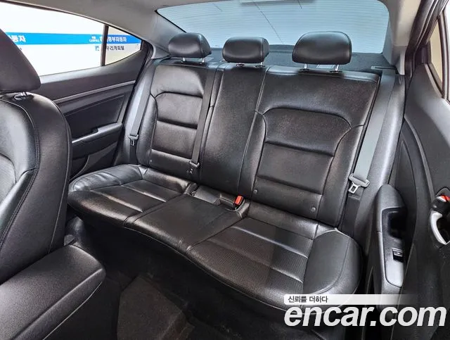 Hyundai Avante 2018 thumb 3