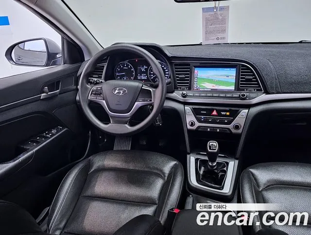 Hyundai Avante 2018 thumb 2