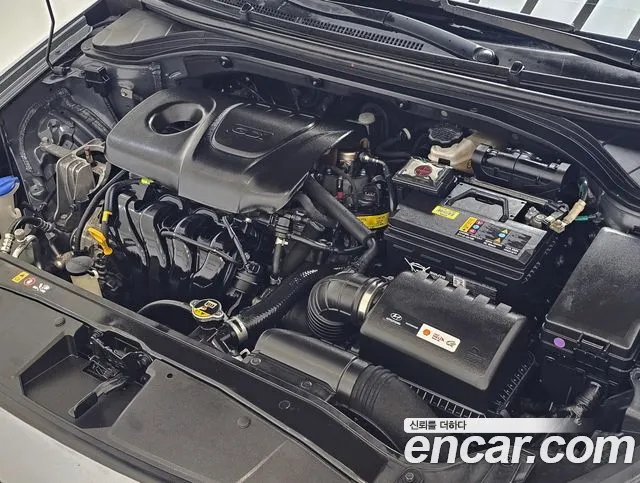 Hyundai Avante 2018 thumb 10