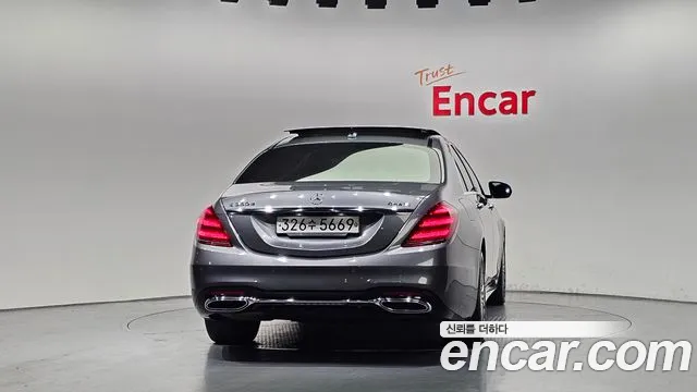 Mercedes-Benz S-Class 2019 thumb 5