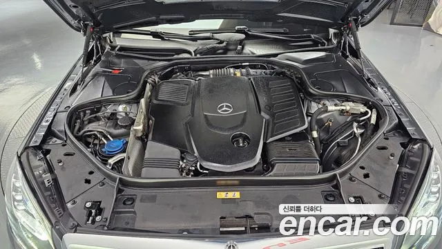 Mercedes-Benz S-Class 2019 thumb 11