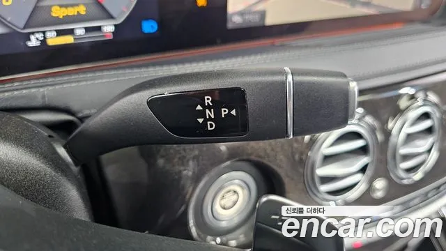 Mercedes-Benz S-Class 2019 thumb 9