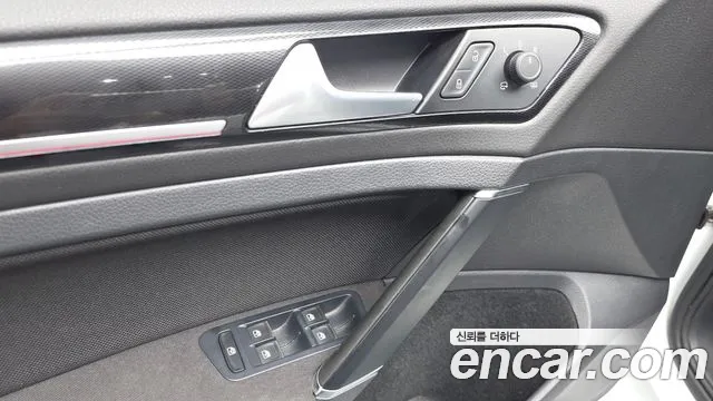Volkswagen Golf 2016 thumb 9