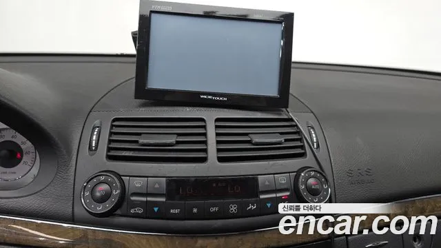 Mercedes-Benz E-Класс 2006 thumb 11