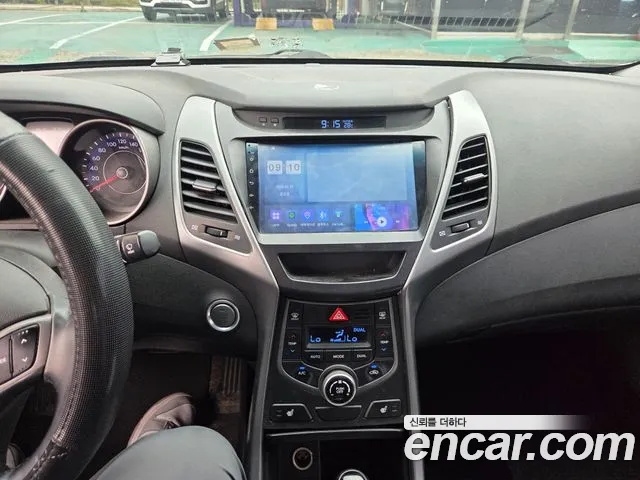 Hyundai Elantra 2014 thumb 2