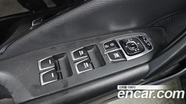 Hyundai Grandeur 2014 thumb 4