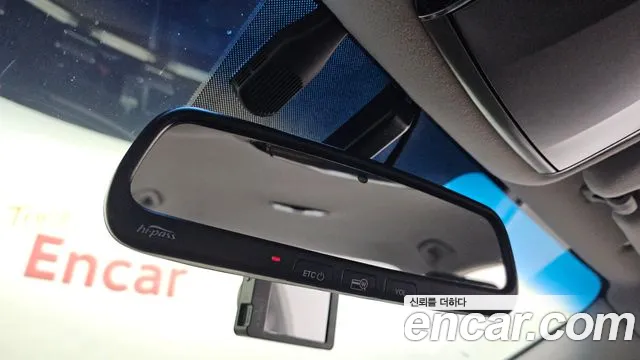 Hyundai Grandeur 2014 thumb 3