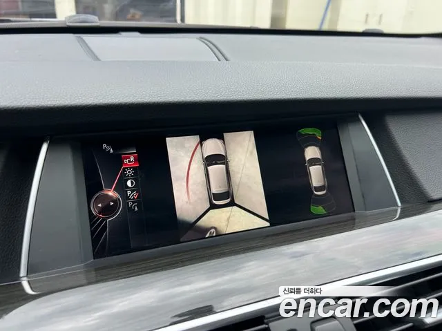 BMW 5 серии Gran Turismo 2016 thumb 3
