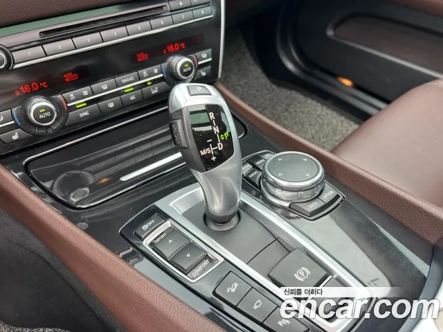 BMW 5 серии Gran Turismo 2016 thumb 2