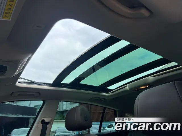 BMW 5 серии Gran Turismo 2016 thumb 4