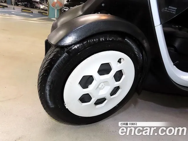 Renault Twizy 2019 thumb 4