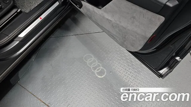 Audi Q3 2025 thumb 10