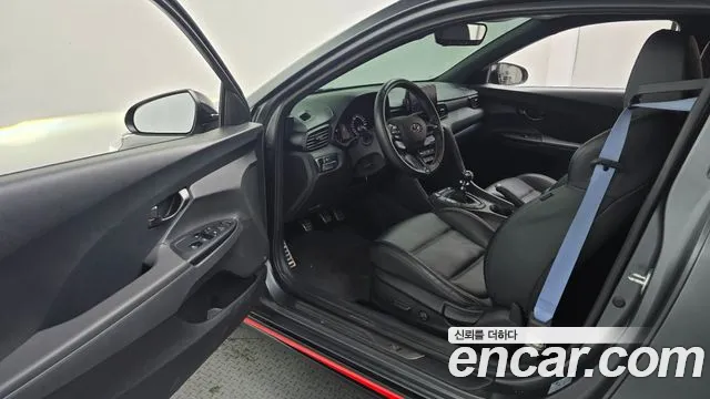 Hyundai Veloster 2021 thumb 6