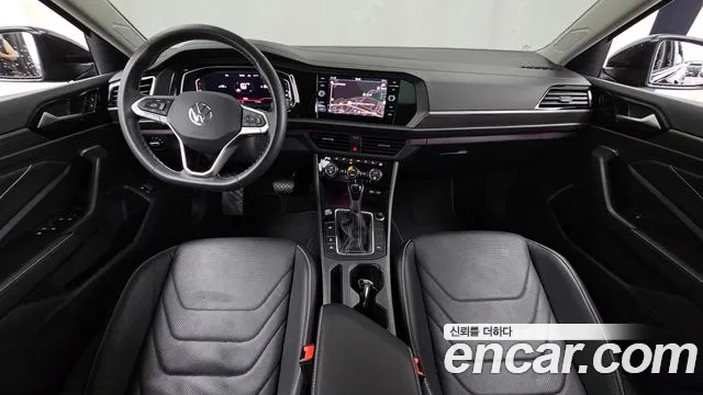 Volkswagen Jetta 2024 thumb 9