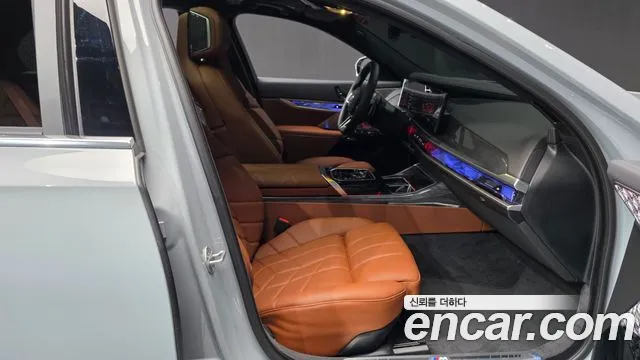 BMW 7 серии 2025 thumb 7