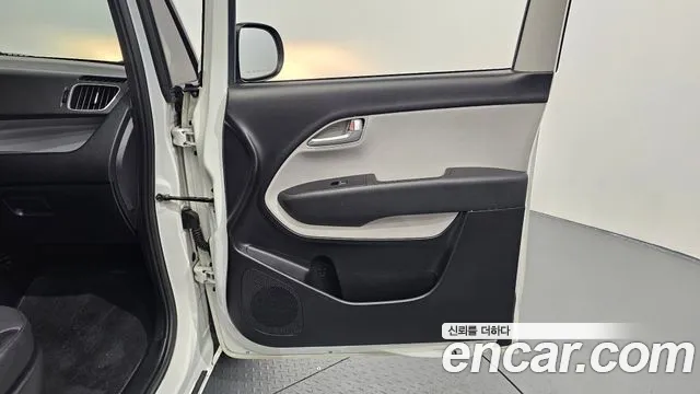 Kia Ray 2022 thumb 12