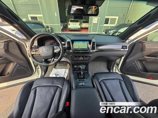 KGM Rexton Sports 2023 thumb 4