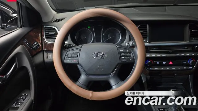 Hyundai Aslan 2015 thumb 9