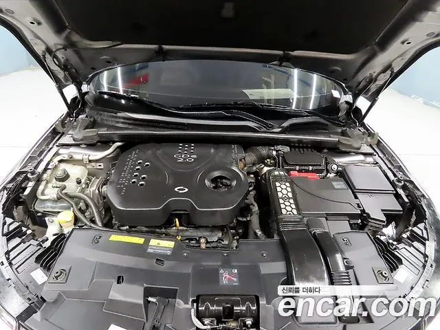 Renault SM6 2016 thumb 12