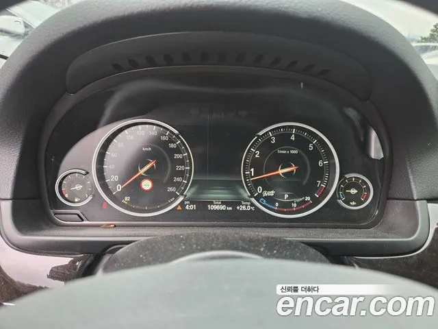 BMW 5 серии 2014 thumb 2