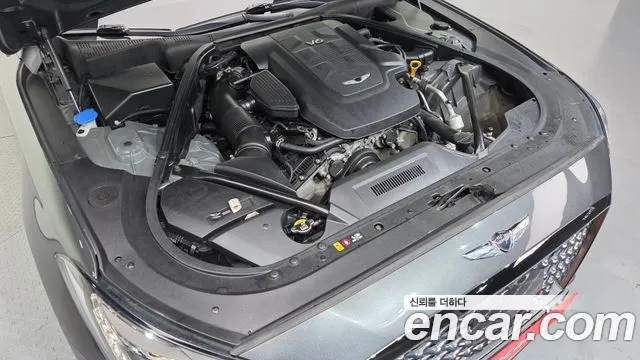 Genesis G80 2018 thumb 4