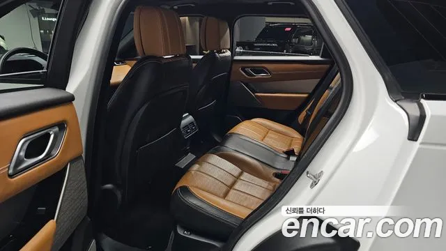 Land Rover Range Rover Velar 2022 thumb 6