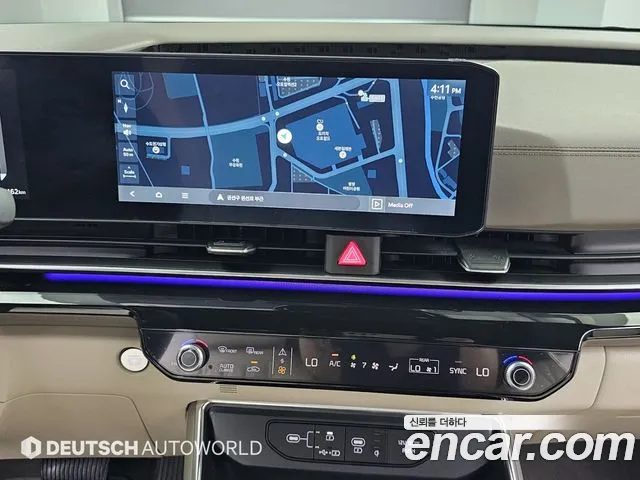 Kia Carnival 2024 thumb 5