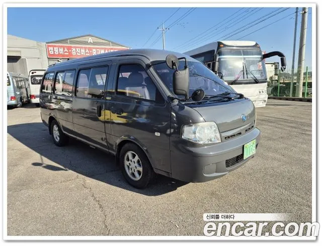 Kia Bongo III Minibus 2004 thumb 7